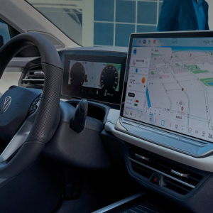 大众迈腾改款上市 智能驾驶辅助升级 售价17.99-24.69万元