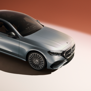 2026款奔驰E级标轴运动版上市 售价45.92万元起