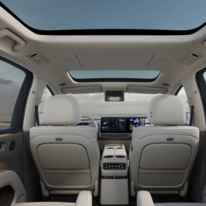 理想汽车公布材料研发成果，覆盖金属、塑料、织物等品类